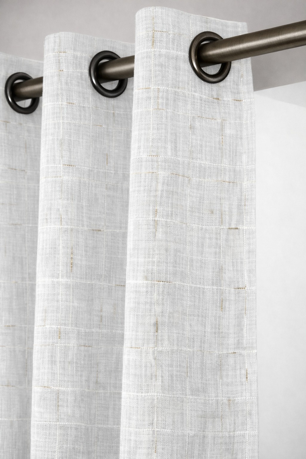 Voilage détail tissu et anneaux